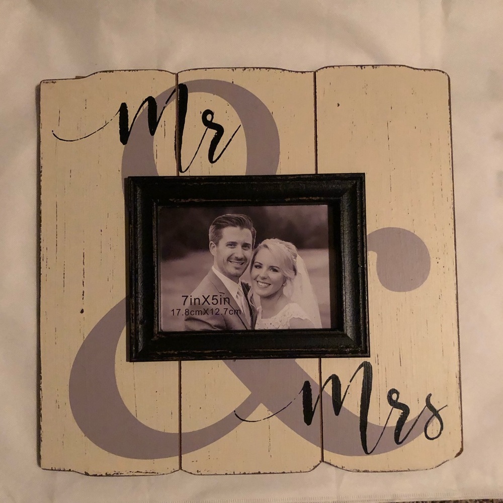 Mr & Mrs photo frame - Cracker Barrel